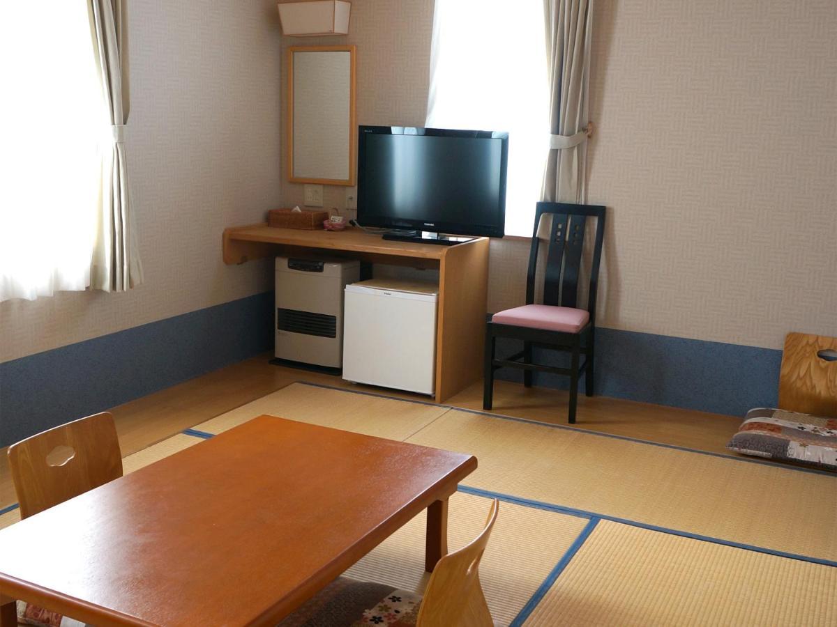 Petit Hotel Blaneneige Nakafurano Eksteriør bilde