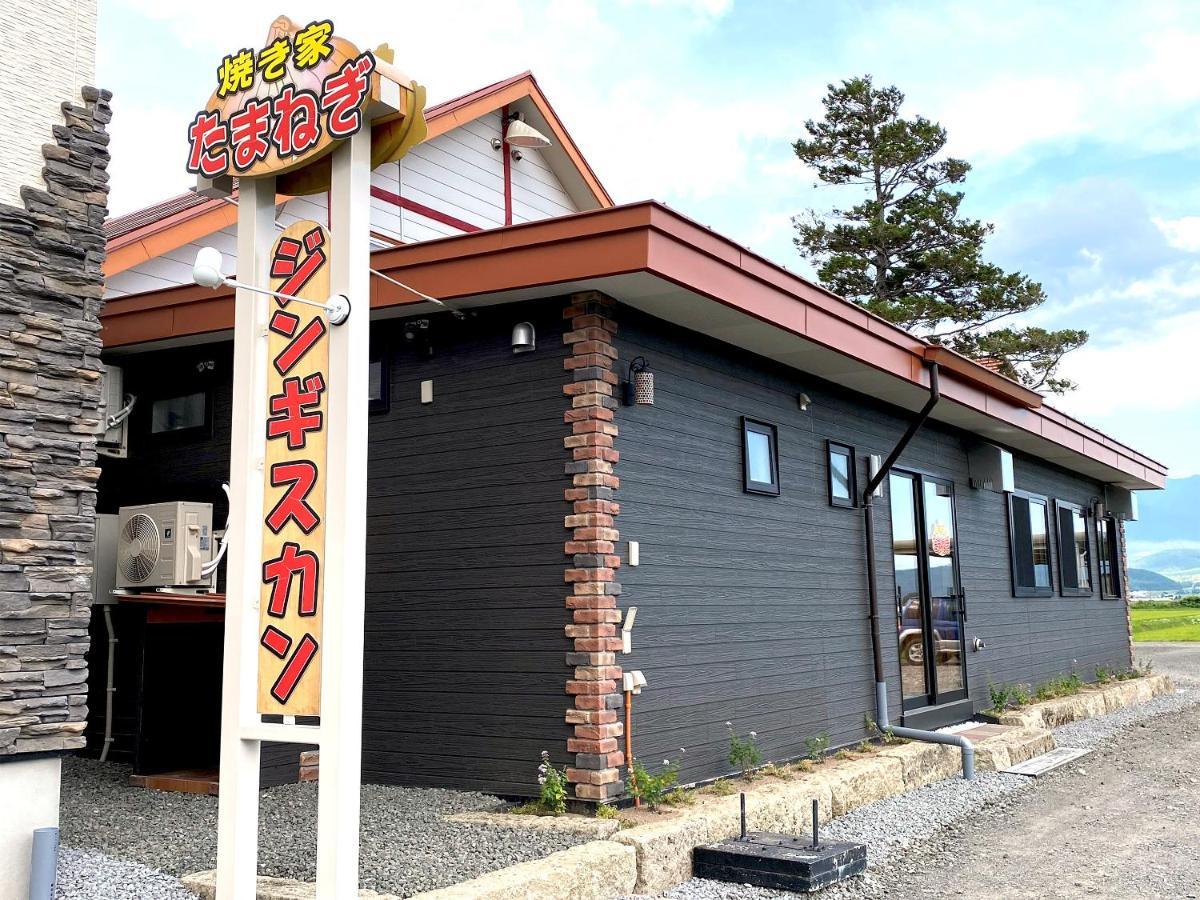 Petit Hotel Blaneneige Nakafurano Eksteriør bilde